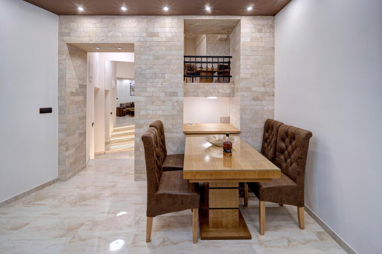 Apartment Kaliopi Belgrado Buitenkant foto